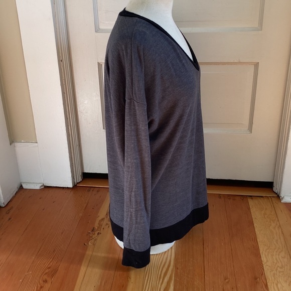 Karen Kane Medium - Picture 2 of 5